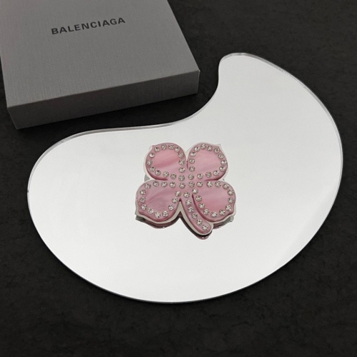 Cheap Balenciaga Brooches For Women #1182655 Replica Wholesale [$32.00 USD] [ITEM#1182655] on Replica Balenciaga Brooches