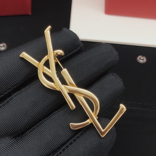 Cheap Yves Saint Laurent Brooches For Women #1182735 Replica Wholesale [$27.00 USD] [ITEM#1182735] on Replica Yves Saint Laurent Brooches