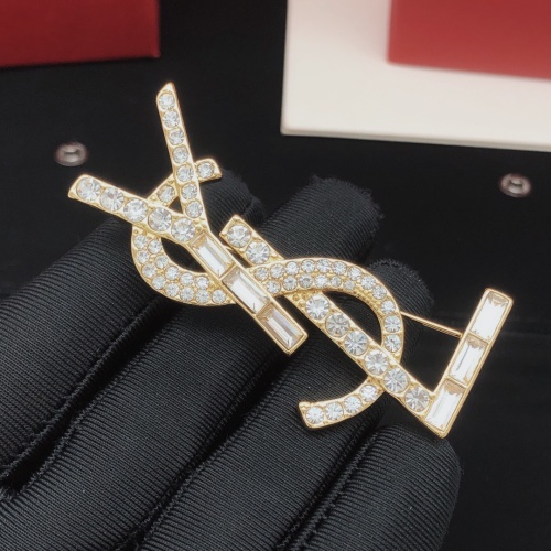 Cheap Yves Saint Laurent Brooches For Women #1182738 Replica Wholesale [$29.00 USD] [ITEM#1182738] on Replica Yves Saint Laurent Brooches