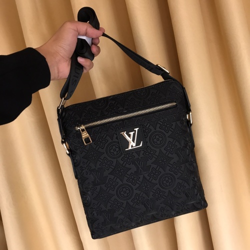 Cheap Louis Vuitton AAA Man Messenger Bags #1182856 Replica Wholesale [$92.00 USD] [ITEM#1182856] on Replica 