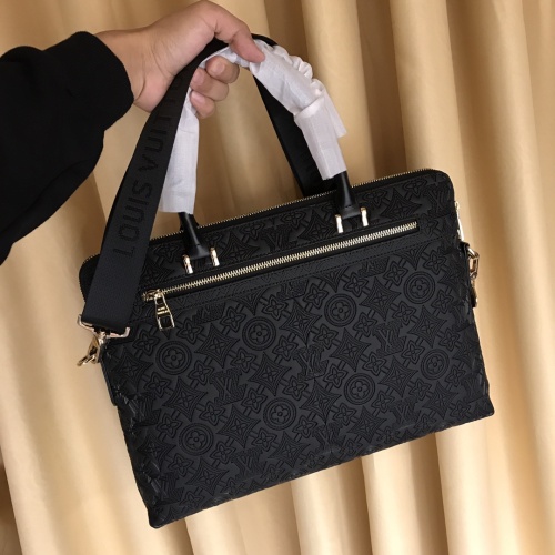 Cheap Louis Vuitton AAA Man Handbags #1182883 Replica Wholesale [$118.00 USD] [ITEM#1182883] on Replica Louis Vuitton AAA Man Handbags