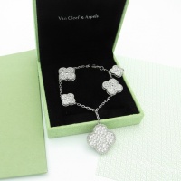 Van Cleef & Arpels Bracelets For Women #1176950