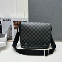 Louis Vuitton AAA Man Messenger Bags #1182621