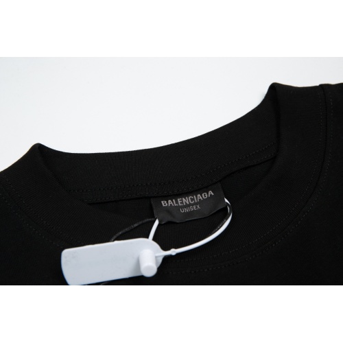 Cheap Balenciaga T-Shirts Short Sleeved For Unisex #1183932 Replica Wholesale [$40.00 USD] [ITEM#1183932] on Replica Balenciaga T-Shirts