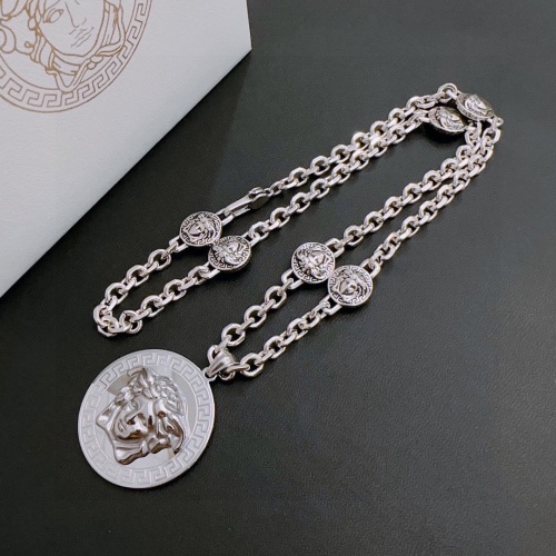 Cheap Versace Necklaces #1184129 Replica Wholesale [$64.00 USD] [ITEM#1184129] on Replica Versace Necklaces