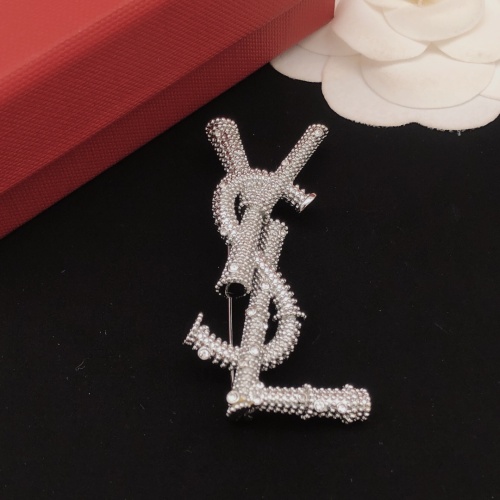 Cheap Yves Saint Laurent Brooches For Women #1184148 Replica Wholesale [$32.00 USD] [ITEM#1184148] on Replica Yves Saint Laurent Brooches
