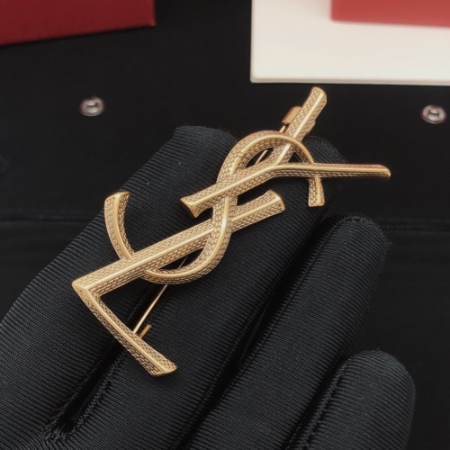 Cheap Yves Saint Laurent Brooches For Women #1184156 Replica Wholesale [$29.00 USD] [ITEM#1184156] on Replica Yves Saint Laurent Brooches