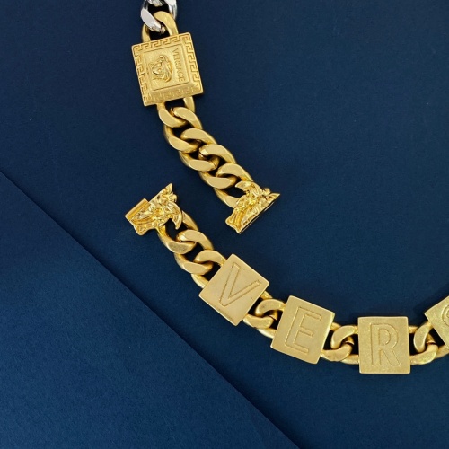 Cheap Versace Necklaces #1184312 Replica Wholesale [$34.00 USD] [ITEM#1184312] on Replica Versace Necklaces