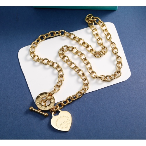 Cheap Versace Necklaces #1184370 Replica Wholesale [$36.00 USD] [ITEM#1184370] on Replica Versace Necklaces