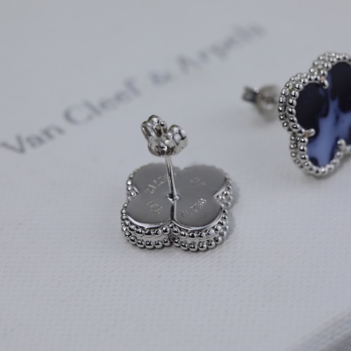 Cheap Van Cleef &amp; Arpels Earrings For Women #1184898 Replica Wholesale [$27.00 USD] [ITEM#1184898] on Replica Van Cleef &amp; Arpels Earrings