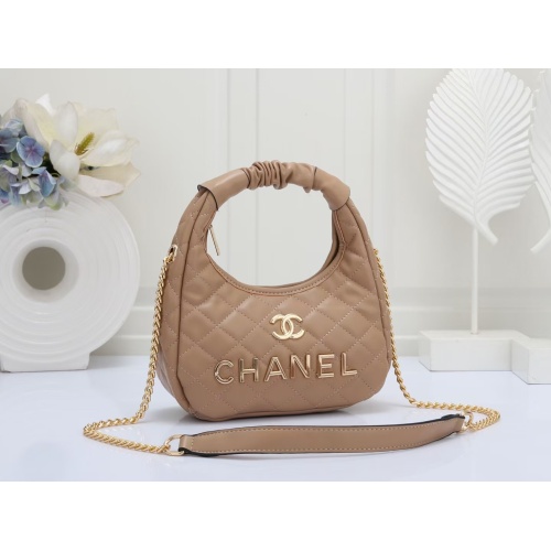 Chanel Messenger Bags For Women #1185279