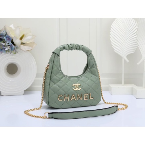 Chanel Messenger Bags For Women #1185284