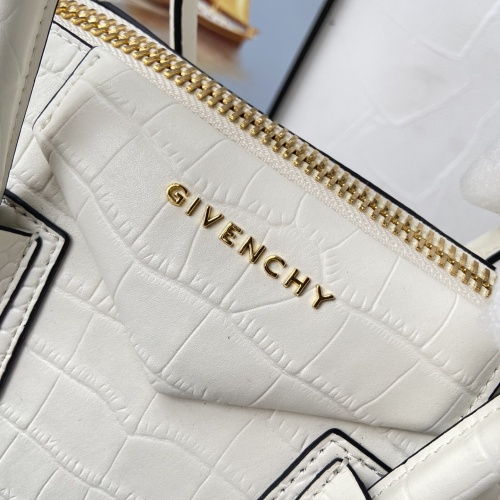 Cheap Givenchy AAA Quality Handbags For Women #1185523 Replica Wholesale [$172.00 USD] [ITEM#1185523] on Replica Givenchy AAA Quality Handbags
