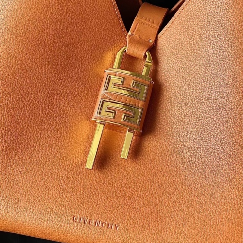 Cheap Givenchy AAA Quality Shoulder Bags For Women #1185547 Replica Wholesale [$254.55 USD] [ITEM#1185547] on Replica Givenchy AAA Quality Shoulder Bags