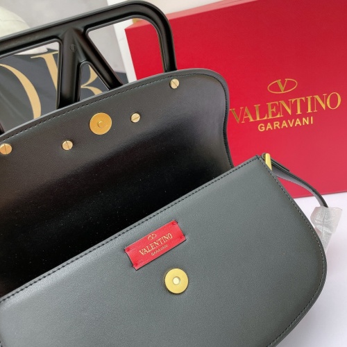 Cheap Valentino AAA Quality Messenger Bags For Women #1185577 Replica Wholesale [$112.00 USD] [ITEM#1185577] on Replica Valentino AAA Quality Messenger Bags