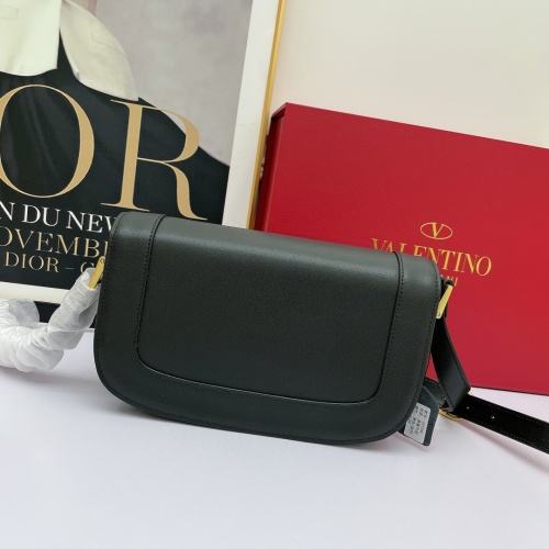 Cheap Valentino AAA Quality Messenger Bags For Women #1185579 Replica Wholesale [$112.00 USD] [ITEM#1185579] on Replica Valentino AAA Quality Messenger Bags