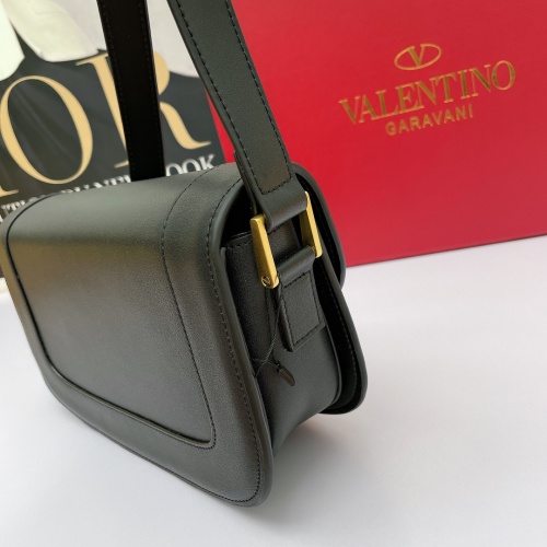 Cheap Valentino AAA Quality Messenger Bags For Women #1185579 Replica Wholesale [$112.00 USD] [ITEM#1185579] on Replica Valentino AAA Quality Messenger Bags