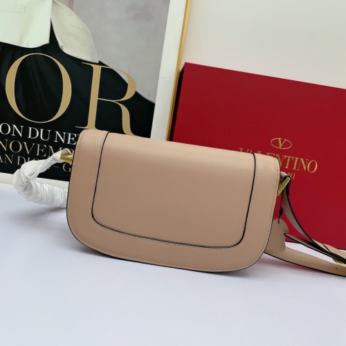 Cheap Valentino AAA Quality Messenger Bags For Women #1185583 Replica Wholesale [$112.00 USD] [ITEM#1185583] on Replica Valentino AAA Quality Messenger Bags