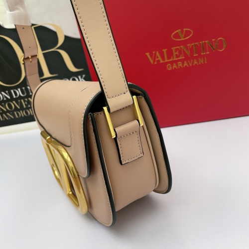 Cheap Valentino AAA Quality Messenger Bags For Women #1185583 Replica Wholesale [$112.00 USD] [ITEM#1185583] on Replica Valentino AAA Quality Messenger Bags