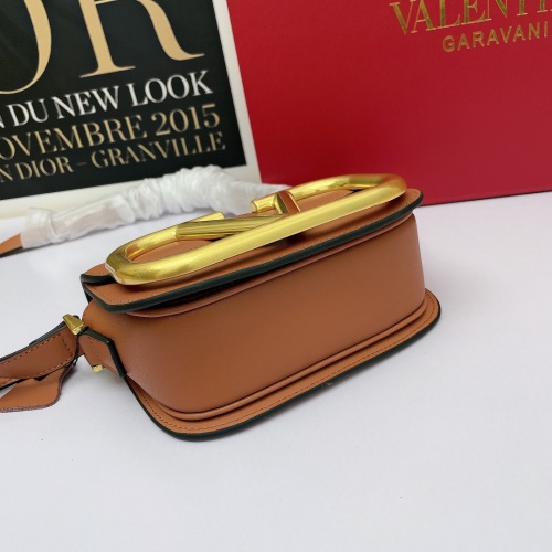 Cheap Valentino AAA Quality Messenger Bags For Women #1185584 Replica Wholesale [$100.00 USD] [ITEM#1185584] on Replica Valentino AAA Quality Messenger Bags