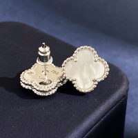 Cheap Van Cleef &amp; Arpels Earrings For Women #1184874 Replica Wholesale [$25.00 USD] [ITEM#1184874] on Replica Van Cleef &amp; Arpels Earrings