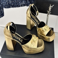Versace Sandal For Women #1185568