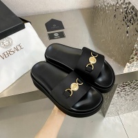 Versace Slippers For Women #1185671