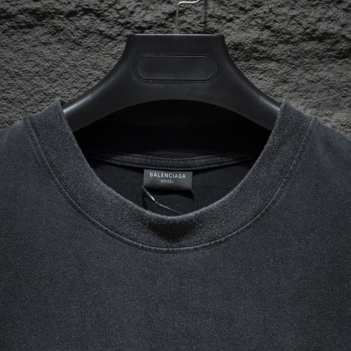 Cheap Balenciaga T-Shirts Short Sleeved For Unisex #1185853 Replica Wholesale [$39.00 USD] [ITEM#1185853] on Replica Balenciaga T-Shirts