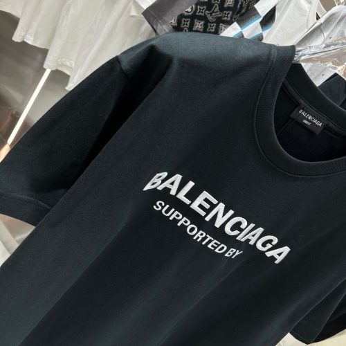 Cheap Balenciaga T-Shirts Short Sleeved For Unisex #1185949 Replica Wholesale [$45.00 USD] [ITEM#1185949] on Replica Balenciaga T-Shirts
