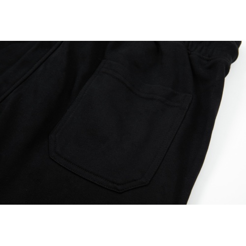 Cheap Versace Pants For Unisex #1185973 Replica Wholesale [$68.00 USD] [ITEM#1185973] on Replica Versace Pants