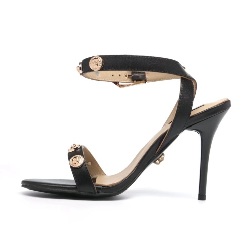 Cheap Versace Sandal For Women #1185988 Replica Wholesale [$80.00 USD] [ITEM#1185988] on Replica Versace Sandal