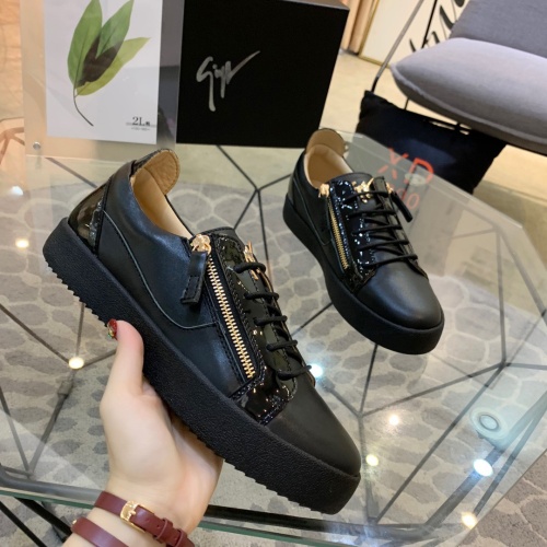 Cheap Giuseppe Zanotti Casual Shoes For Men #1186140 Replica Wholesale [$82.00 USD] [ITEM#1186140] on Replica Giuseppe Zanotti Casual Shoes