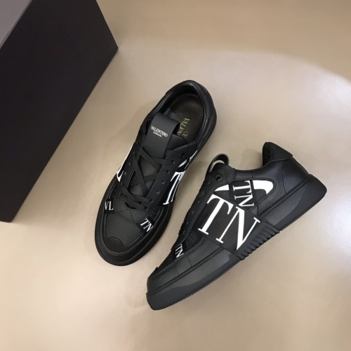 Cheap Valentino Casual Shoes For Men #1186563 Replica Wholesale [$80.00 USD] [ITEM#1186563] on Replica Valentino Casual Shoes