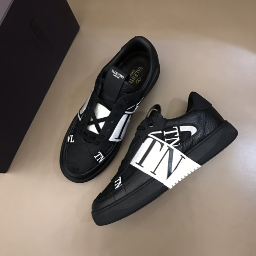 Cheap Valentino Casual Shoes For Men #1186564 Replica Wholesale [$80.00 USD] [ITEM#1186564] on Replica Valentino Casual Shoes