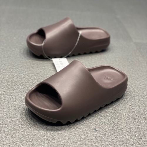 Cheap Adidas Yeezy Slippers For Women #1186926 Replica Wholesale [$42.00 USD] [ITEM#1186926] on Replica Adidas Yeezy Slippers