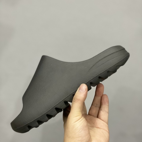 Cheap Adidas Yeezy Slippers For Men #1186930 Replica Wholesale [$42.00 USD] [ITEM#1186930] on Replica Adidas Yeezy Slippers
