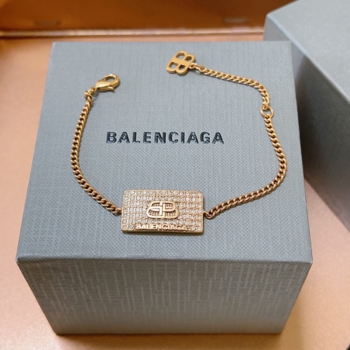 Cheap Balenciaga Bracelets #1188607 Replica Wholesale [$34.00 USD] [ITEM#1188607] on Replica Balenciaga Bracelets