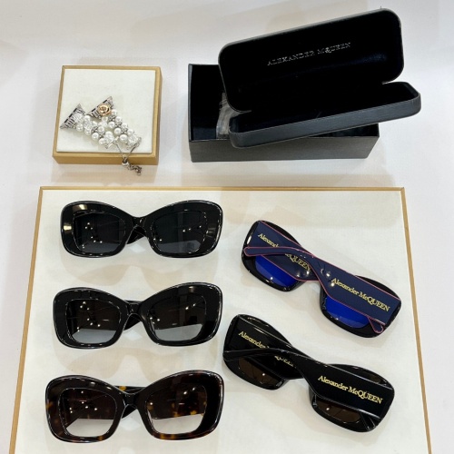 Cheap Alexander McQueen AAA Quality Sunglasses #1188874 Replica Wholesale [$60.00 USD] [ITEM#1188874] on Replica Alexander McQueen AAA Quality Sunglasses