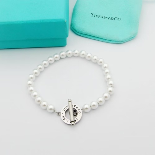 Cheap Tiffany Bracelets For Women #1189656 Replica Wholesale [$25.00 USD] [ITEM#1189656] on Replica Tiffany Bracelets