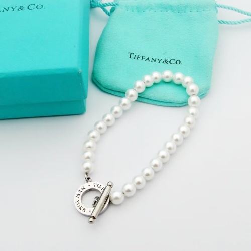 Cheap Tiffany Bracelets For Women #1189656 Replica Wholesale [$25.00 USD] [ITEM#1189656] on Replica Tiffany Bracelets