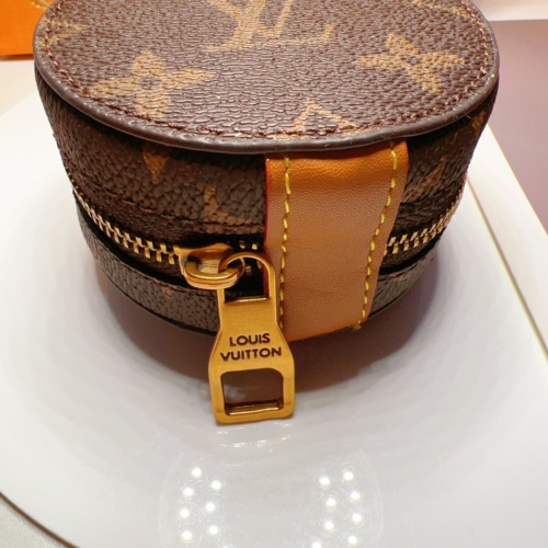 Cheap Louis Vuitton LV Key Holder And Bag Buckle #1190355 Replica Wholesale [$38.00 USD] [ITEM#1190355] on Replica Louis Vuitton LV Key Holder And Bag Buckle