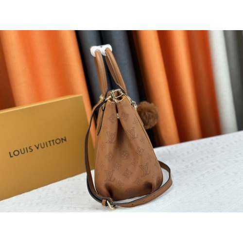 Cheap Louis Vuitton AAA Quality Handbags For Women #1190969 Replica Wholesale [$92.00 USD] [ITEM#1190969] on Replica Louis Vuitton AAA Quality Handbags