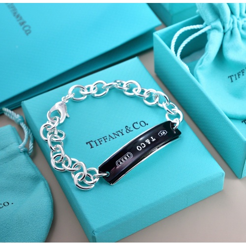 Cheap Tiffany Bracelets #1191087 Replica Wholesale [$19.00 USD] [ITEM#1191087] on Replica Tiffany Bracelets