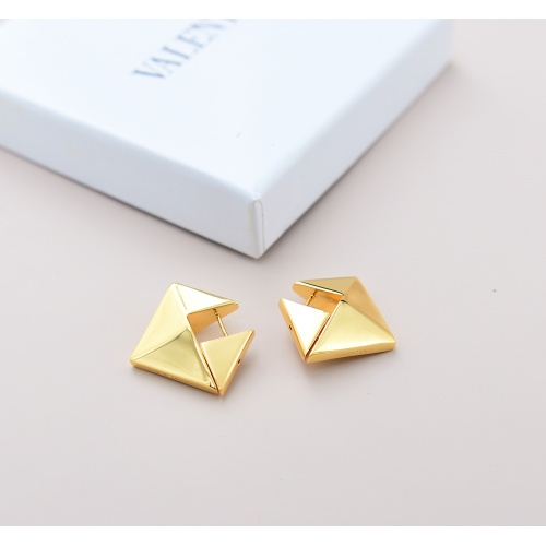 Cheap Valentino Earrings For Women #1191182 Replica Wholesale [$29.00 USD] [ITEM#1191182] on Replica Valentino Earrings