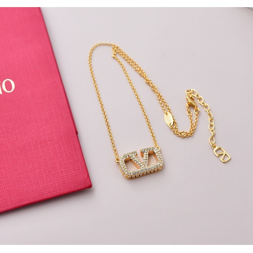 Cheap Valentino Necklaces #1191207 Replica Wholesale [$32.00 USD] [ITEM#1191207] on Replica Valentino Necklaces