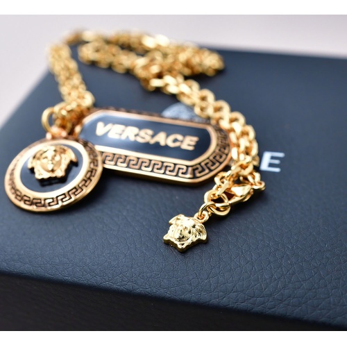 Cheap Versace Necklaces #1191218 Replica Wholesale [$45.00 USD] [ITEM#1191218] on Replica Versace Necklaces