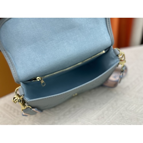 Cheap Louis Vuitton AAA Quality Messenger Bags For Women #1191242 Replica Wholesale [$68.00 USD] [ITEM#1191242] on Replica Louis Vuitton AAA Quality Messenger Bags