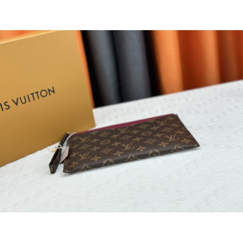 Cheap Louis Vuitton LV Wallets In Burgundy #1191381 Replica Wholesale [$42.00 USD] [ITEM#1191381] on Replica Louis Vuitton LV Wallets