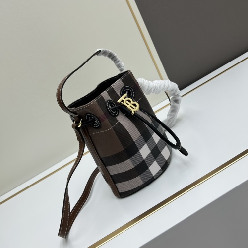 Cheap Burberry AAA Quality Messenger Bags For Women #1191683 Replica Wholesale [$98.00 USD] [ITEM#1191683] on Replica Burberry AAA Messenger Bags