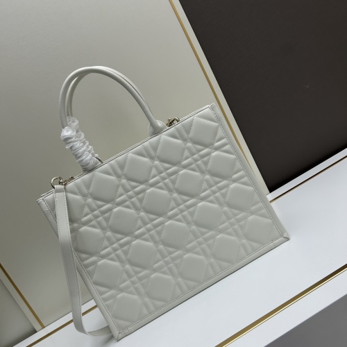 Cheap Christian Dior AAA Quality Tote-Handbags For Women #1191695 Replica Wholesale [$82.00 USD] [ITEM#1191695] on Replica Christian Dior AAA Handbags